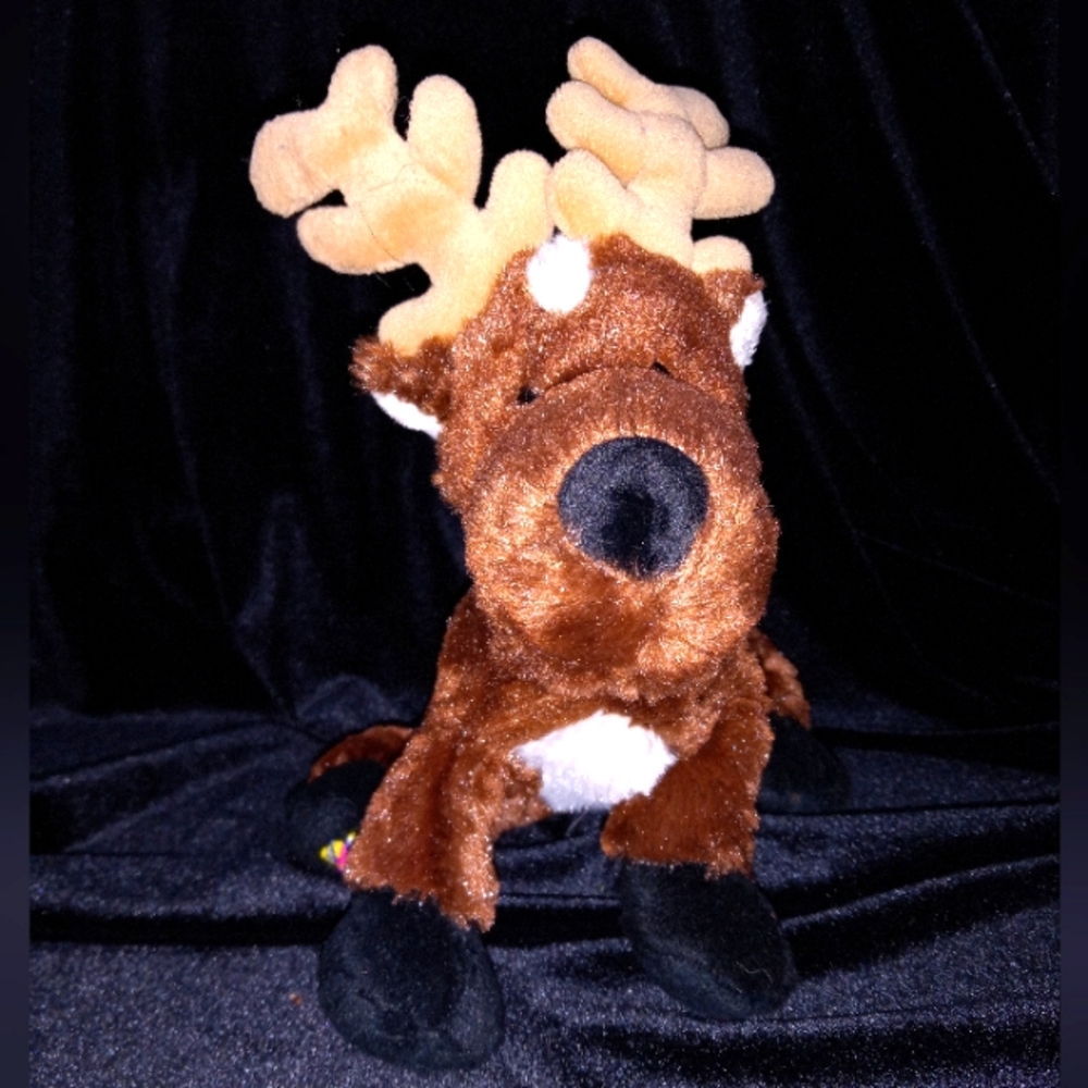 Reindeer Plush 10" HM137 Ganz Webkins - No Code.